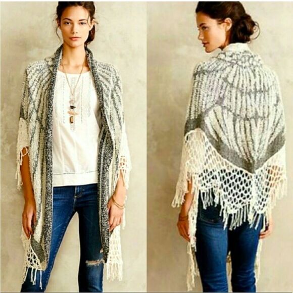 Angel of the North Angel wings wrap/shawl - Picture 1 of 4